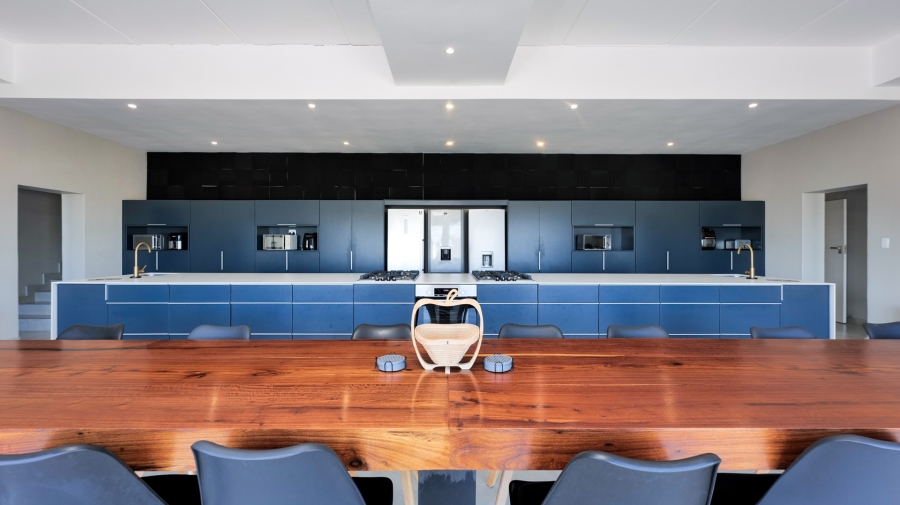 5 Bedroom Property for Sale in Agulhas Western Cape